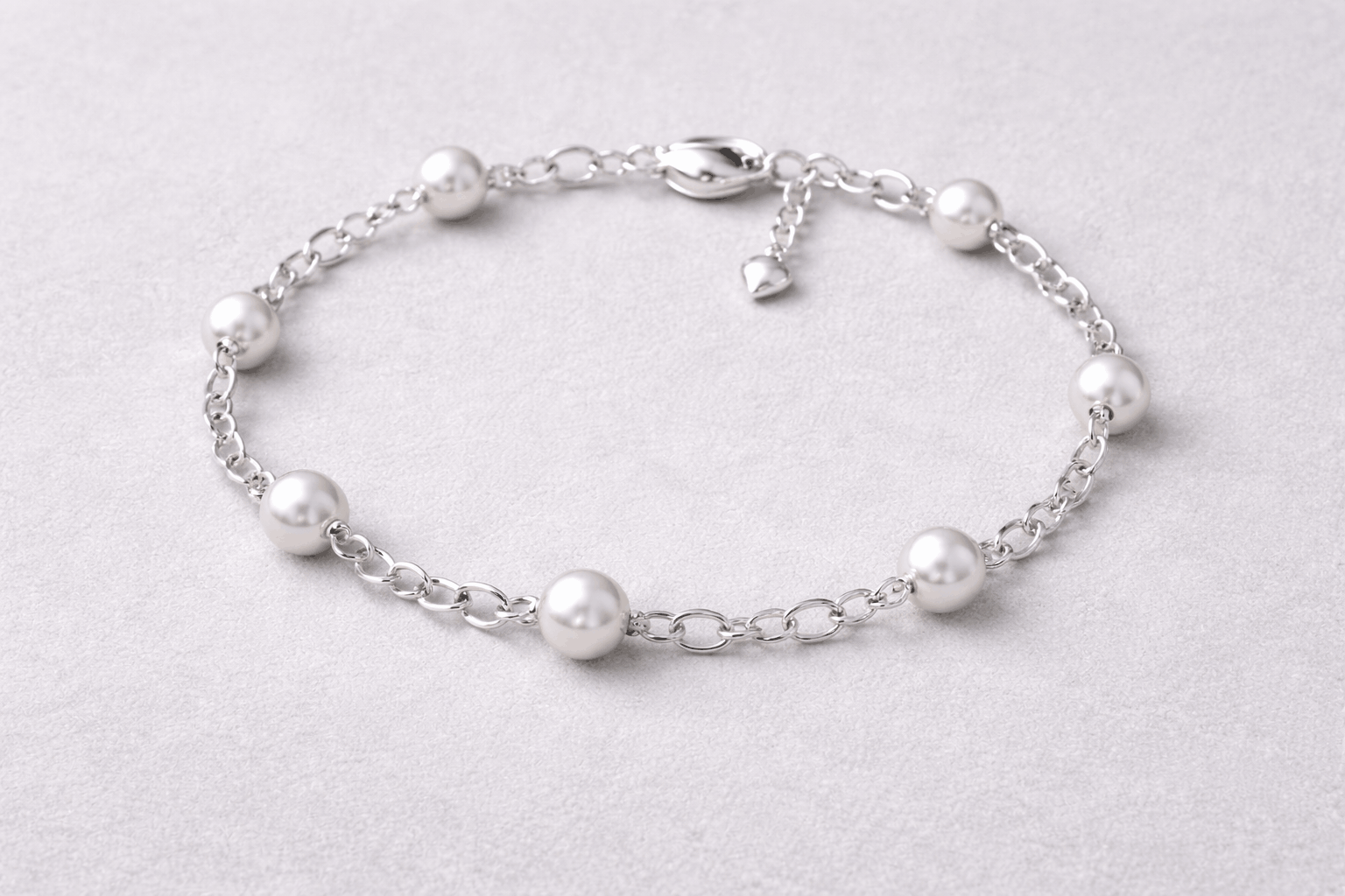 pearlsonly-blog-108-image-5-pearl - Diseños con cadena y acentos de perlas - Joyería de Perlas - pearlsonly