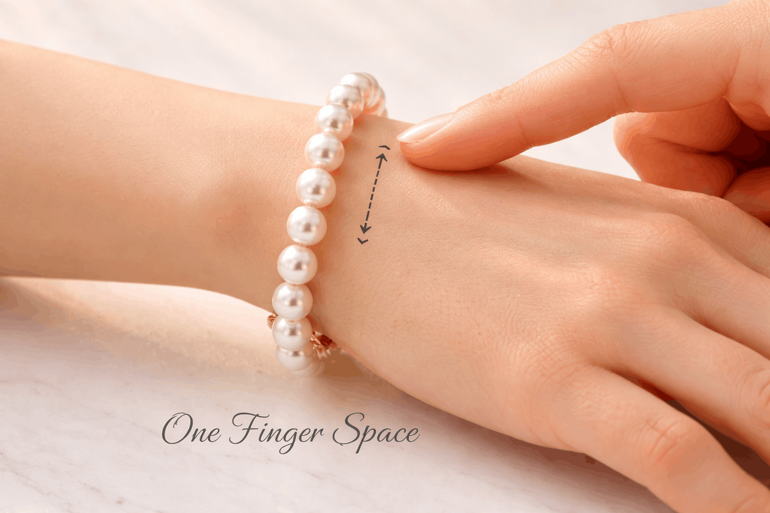 pearlsonly-blog-124-image-4-pearl - ¿Cuánto espacio deben tener las pulseras de perlas? - Perlas Joyería - pearlsonly