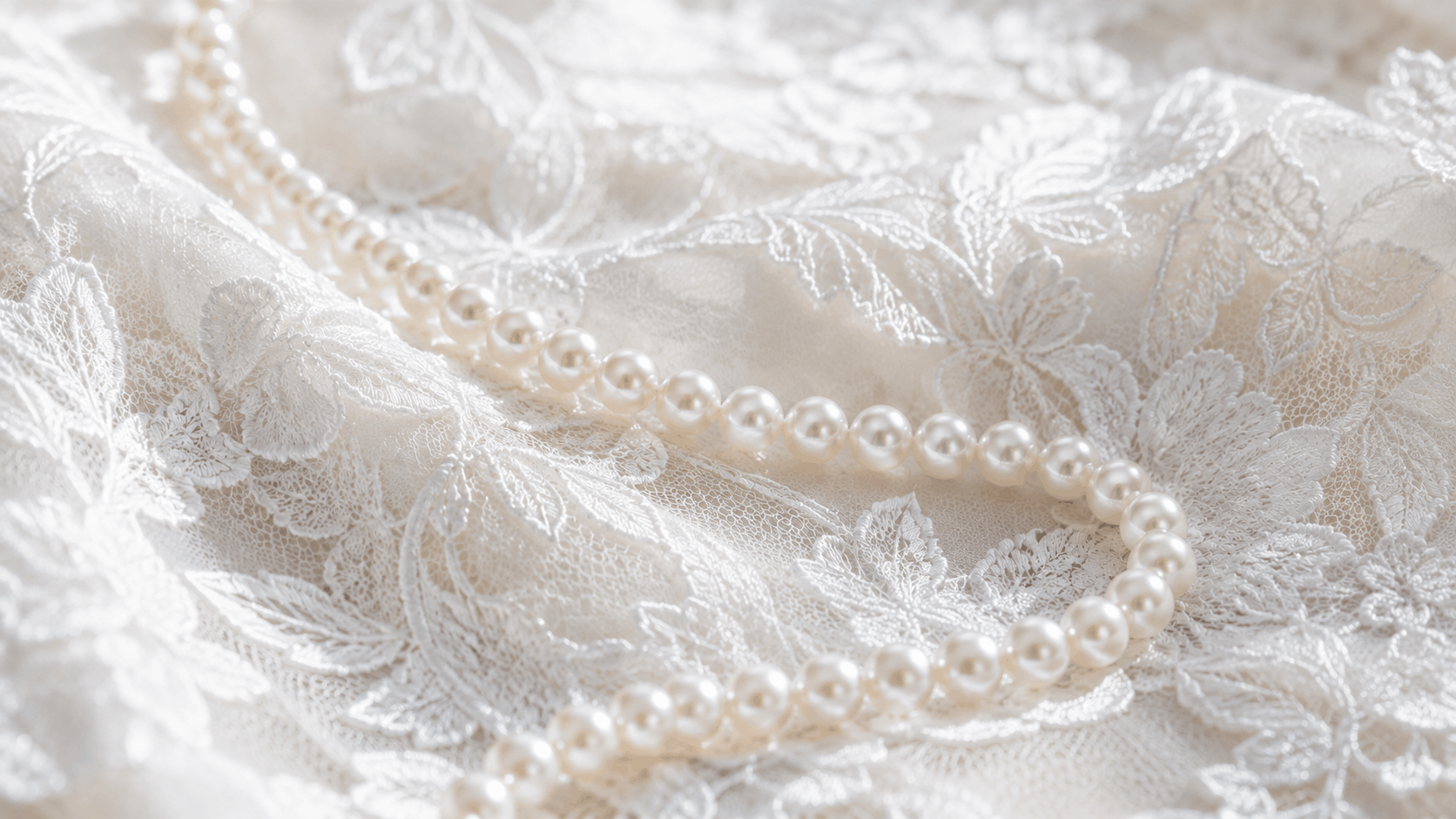 01. Por qué las joyas de perlas para novias nunca pasan de moda