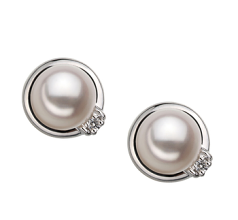 Par de pendientes de perlas Perla Akoya Japonesa de calidad AA de 6 a 7mm en color Blanco