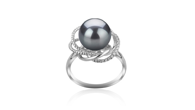 View Anillos de perlas negras collection