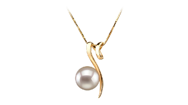 View Colgantes de perlas japonesas blancas de Akoya collection